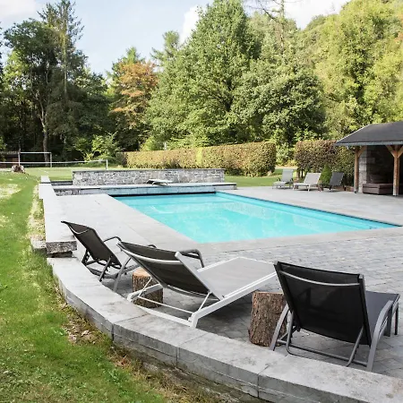 Modern In Marchin With Swimming Pool * モダーヴ